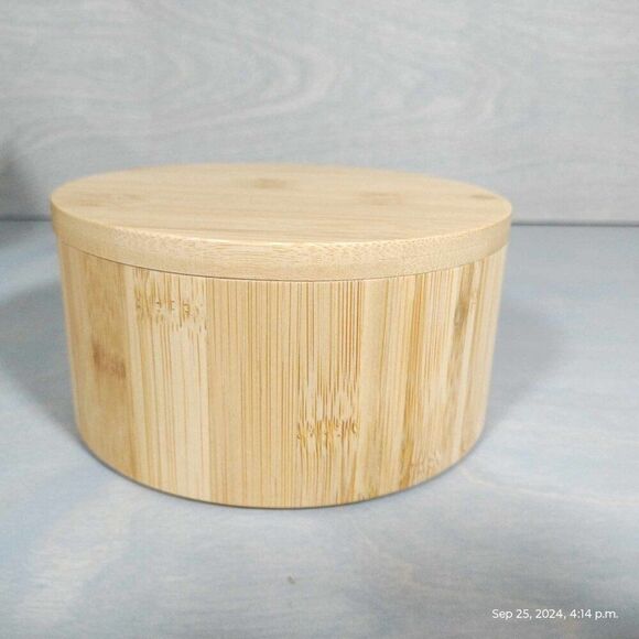 BNIB Bamboo spices circular box with rotating lid, encompassed‎ spoon non toxic - Picture 6 of 14